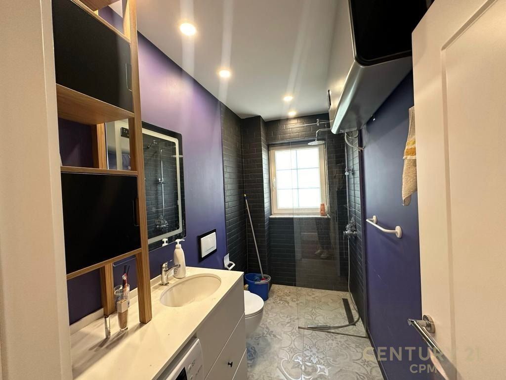 JEPET ME QIRA APARTAMENT 1+1 NE BLLOK