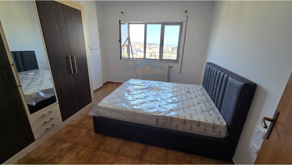 Qera , Apartament 1+1 , Pallati me shigjeta