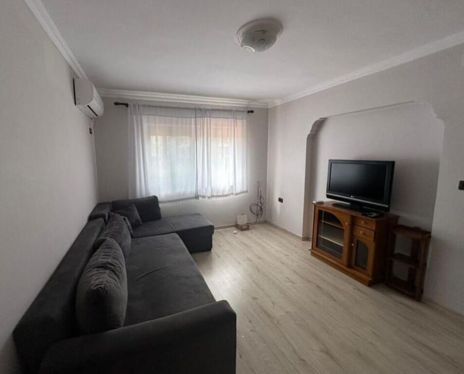 Affittasi appartamento 1+1 a Myslym Shyri