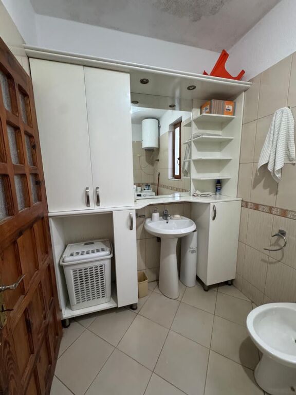 Casa di un piano 2+1 in affitto – Allias !