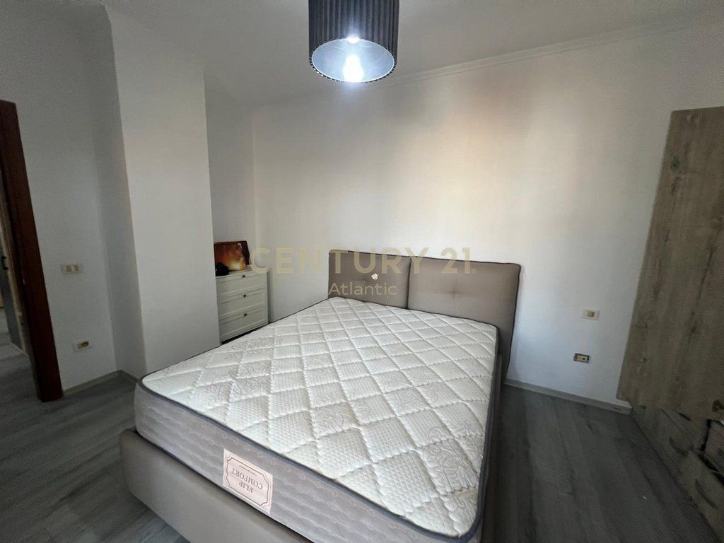 JEPET ME QIRA 1+1 PRANE MUZEUMIT DURRES ! 320 € /Muaj