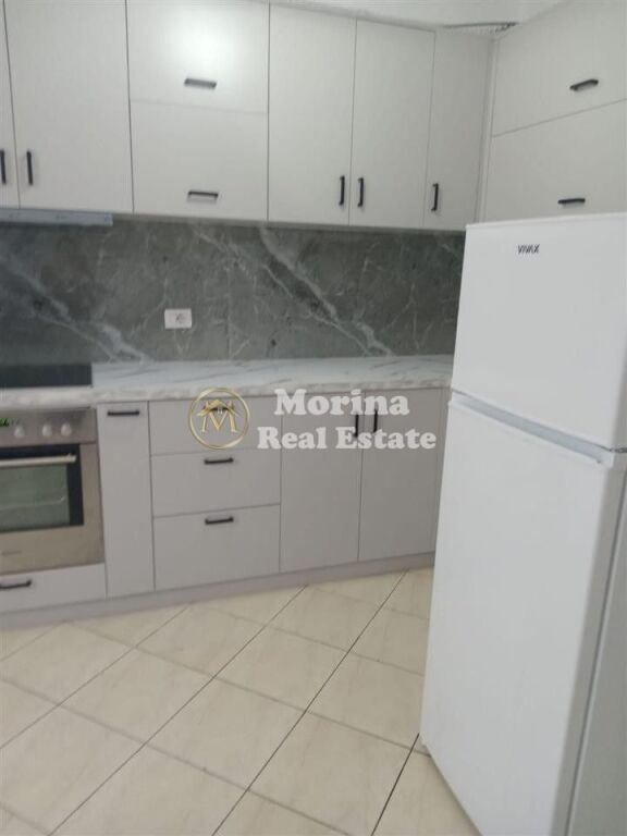 Qera, Apartament 2+1, Rruge Kavaje , 600 euro/muaj