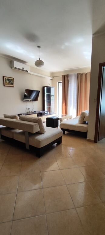 🏡 JEPET ME QERA APARTAMENT 2+1 + 2 BALLKONE
