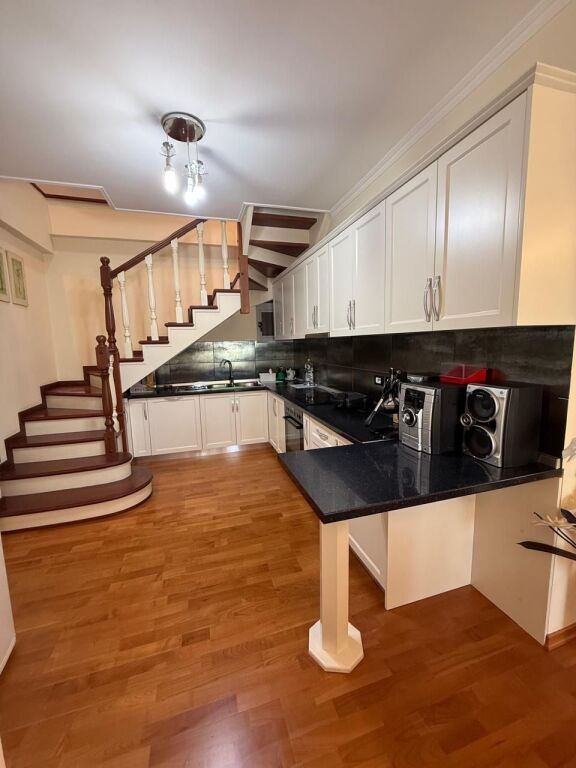 Duplex for sale in Yzberisht