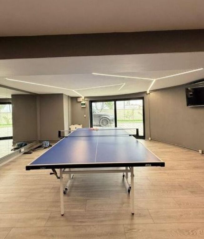 📌Villa for Sale – Dry Lake