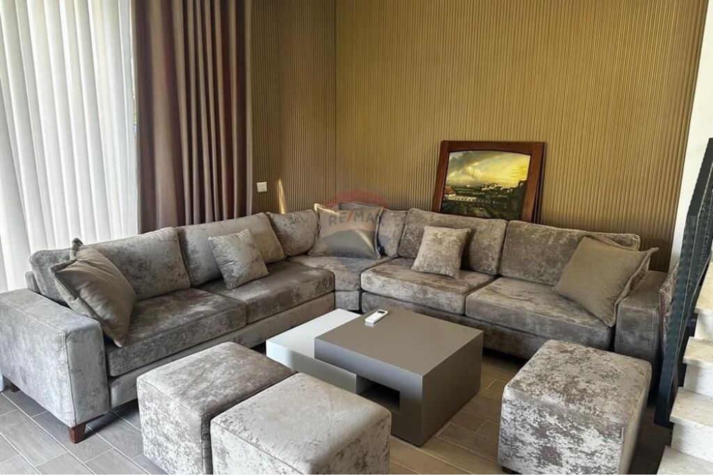 Vilë - Për Shitje - Hamallaj, Durrës(ID: 530221059-461)