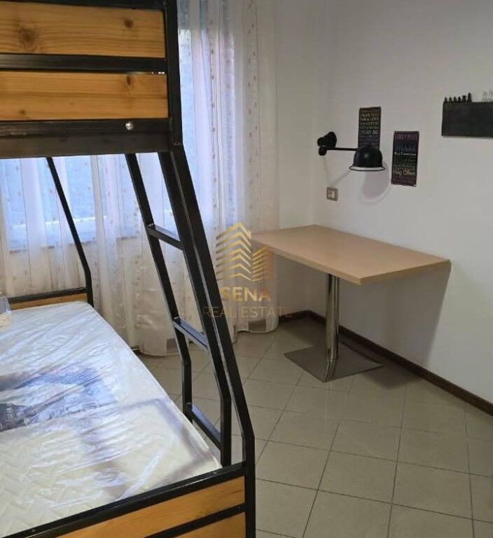 Affitto, Appartamento 2+1, Via Dibra/ Medreseja, 55.000 Lek