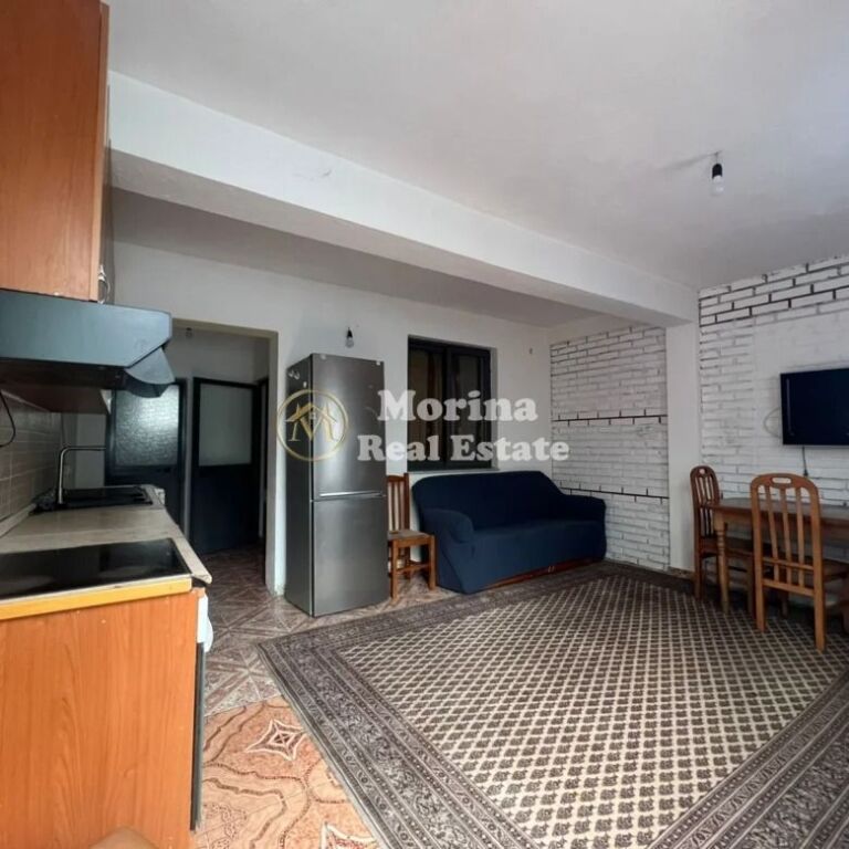 Rent | Private house 1 + 1 | 5 Maji Area | 200 €/month
