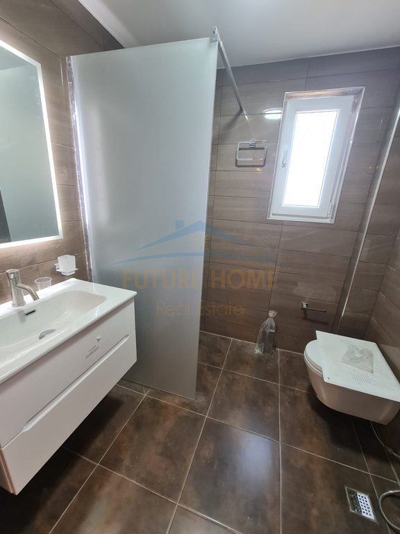 Qera, Ambient Biznesi, Kombinat