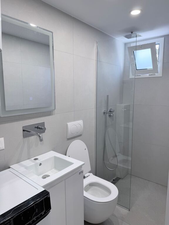 For Rent: Studio Apartment 📍5 Maj (Near “Kiço Blushi” 9-Year School) – 350€ – 35m² || Brand New Modern Furnishing 🔥