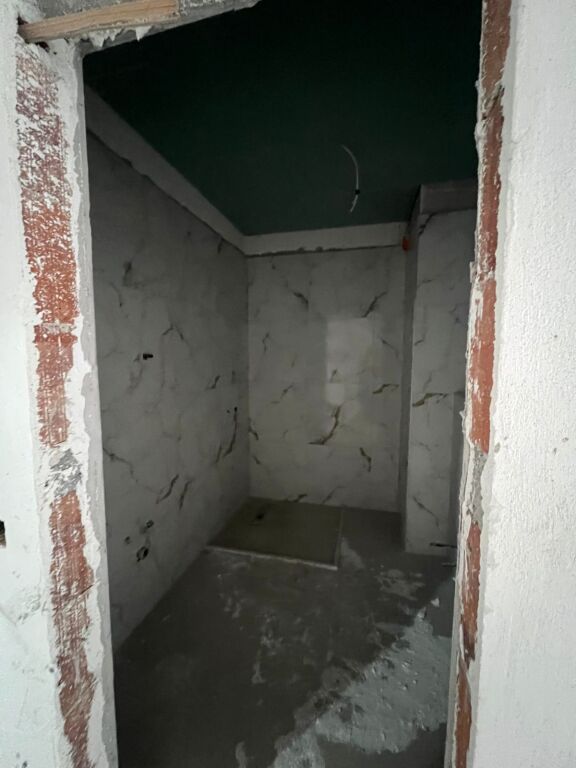 APARTAMENT 2+1 PER SHITJE NE PORCELAN