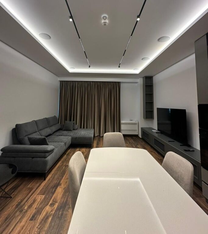 Jepet apartament 1+1 me qira 🏡✨ te Lion Park 1, Rruga e Elbasanit 📍