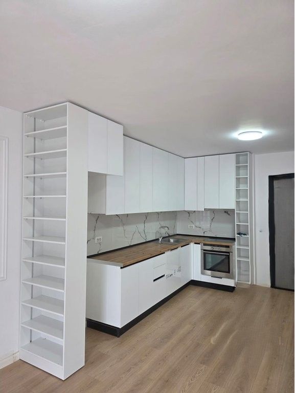 Apartment 2+1+ parking space for rent in Kombinat