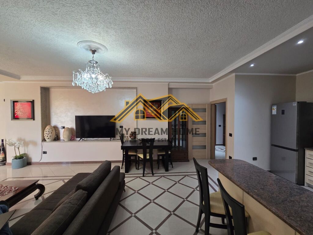 SHITET APARTAMENT 2+1+2 ISH-URT DURRËS