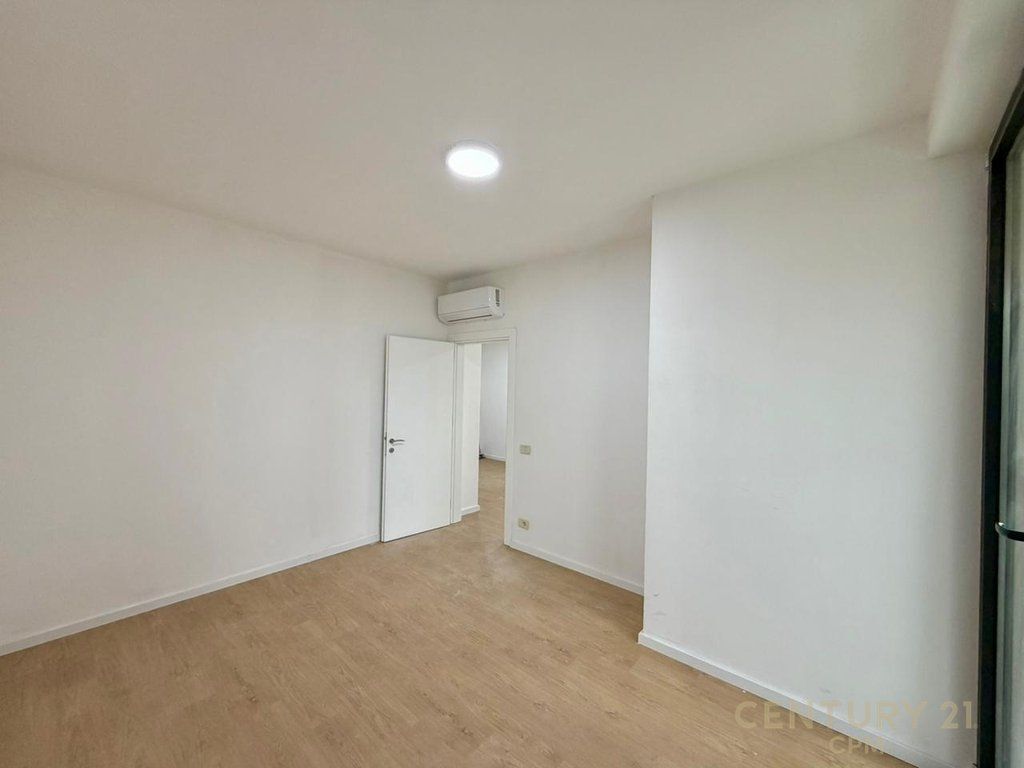 APARTAMENT 1+1 PER QIRA NE RRUGEN MINE PEZA!