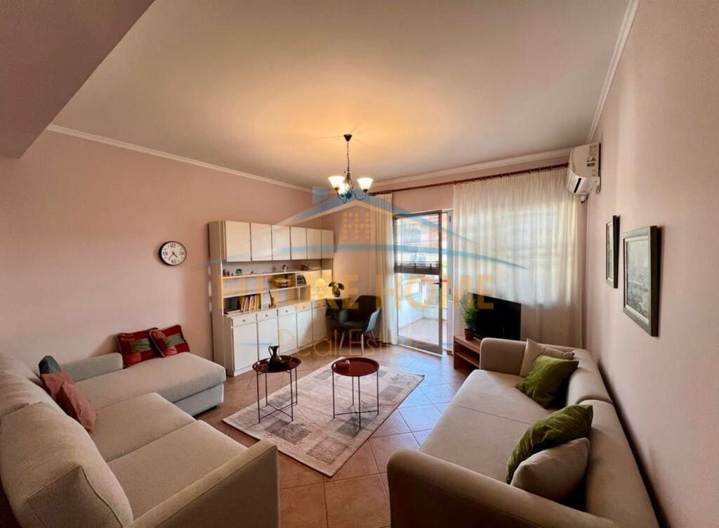 Rent, Apartment 2+1, Dinamo Stadium