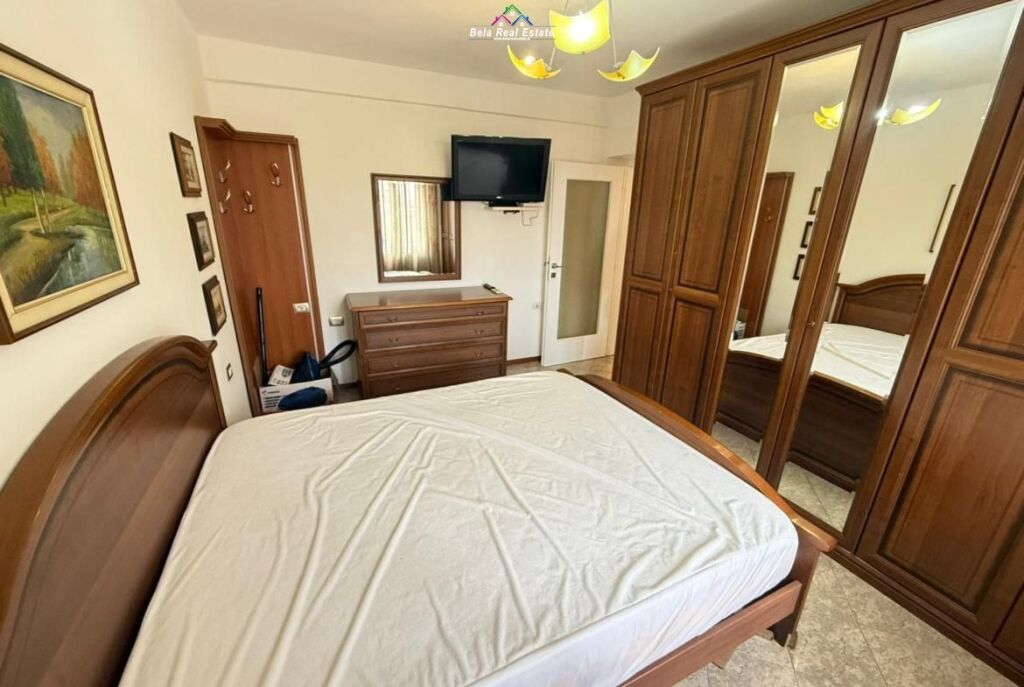 Apartament Me Qera 2+1 Tek Rruga e Dibres ( ID B221413) Tirane