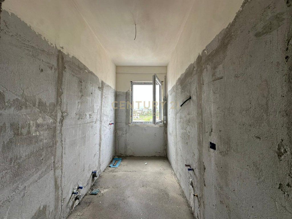 VENDESI APPARTAMENTO 2+1 A PASKUQAN