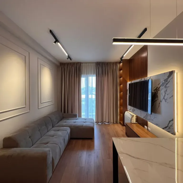 Shitet apartament 1+1 luksoz në Residencën Henke, përballë Amerikan 3