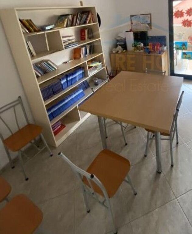 Qera, Ambient Komercial, Don Bosko, Tiranë