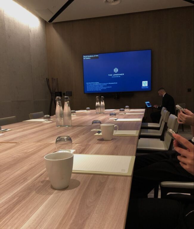 UFFICIO IN VENDITA PRESSO IL COMUNE DI PARIGI