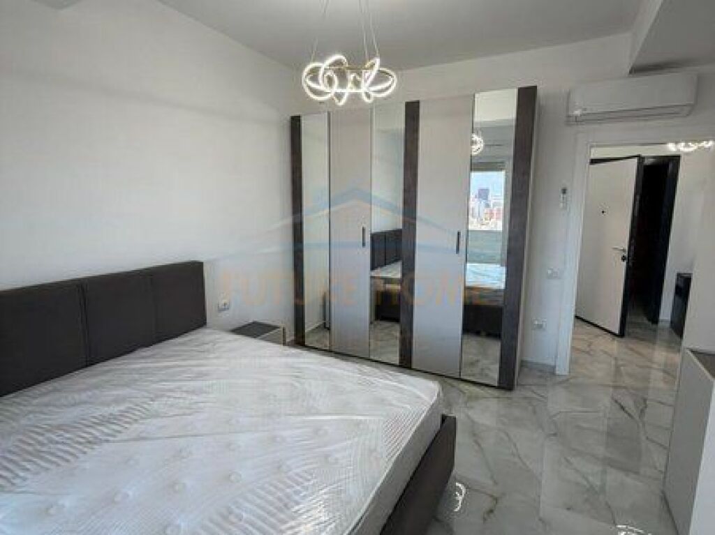 Qera, Apartament 1+1, Kompleksi Golden Park, Tiranë