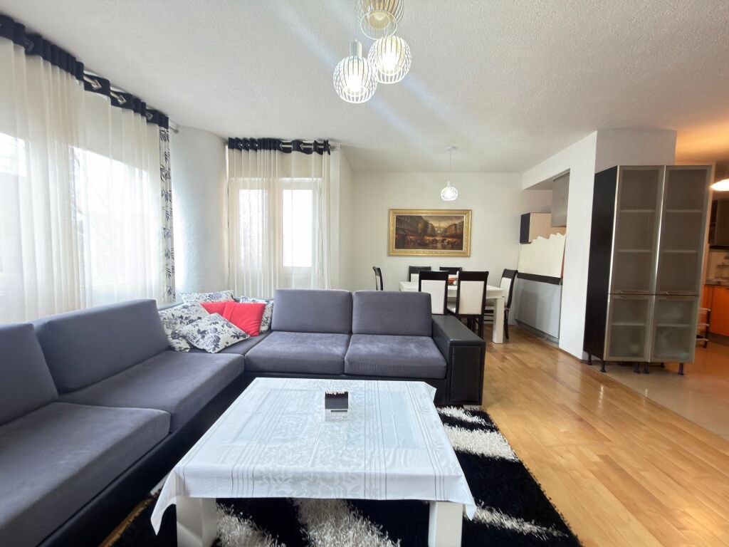 Appartamento 3+1 +🅿️ in affitto! Stazione dei Treni