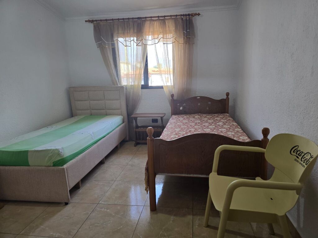 Jepet me qera apart 2+1 te Rr. E Durresit