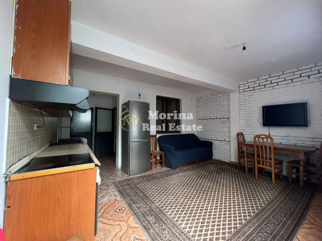Rent | Private house 1 + 1 | 5 Maji Area | 200 €/month