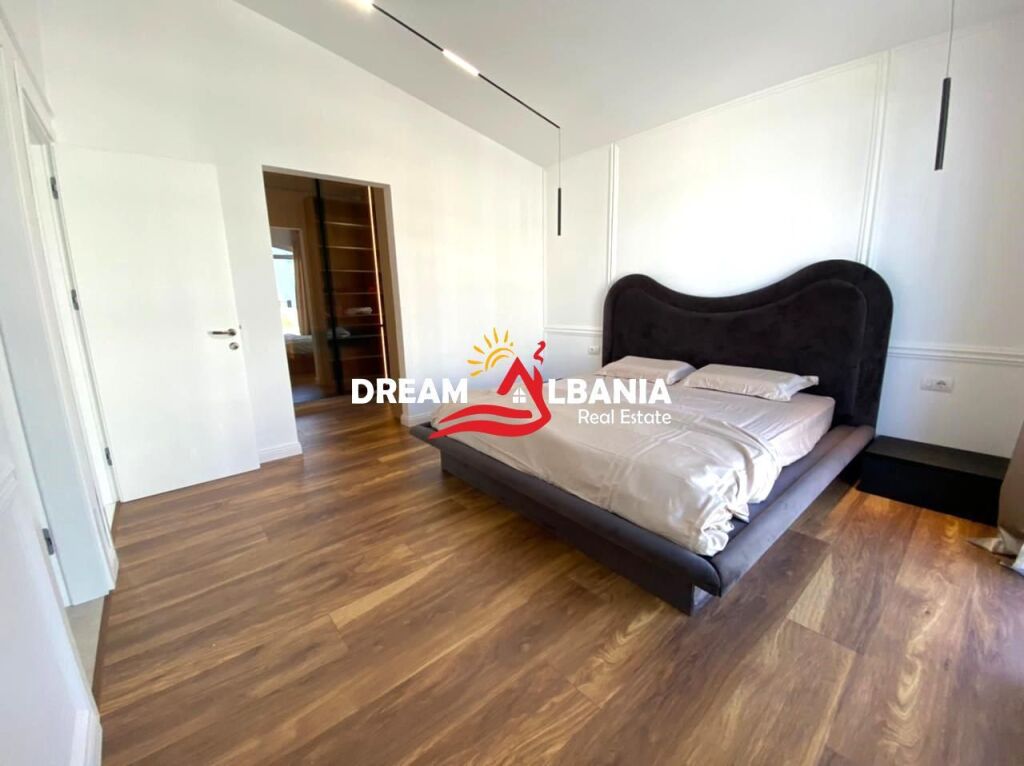 Super Ville di Lusso+Piscina in Affitto a Mjull Bathore, Residenza Elysium (ID 4251441)