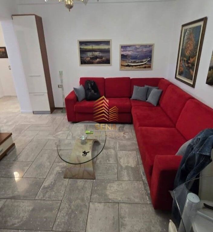 Affitto, Appartamento 2+1, Via Dibra/ Medreseja, 55.000 Lek