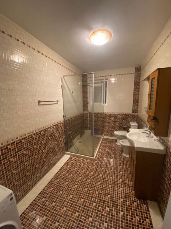 For rent 1+1 furnished near lion park elbasan street  600 eu