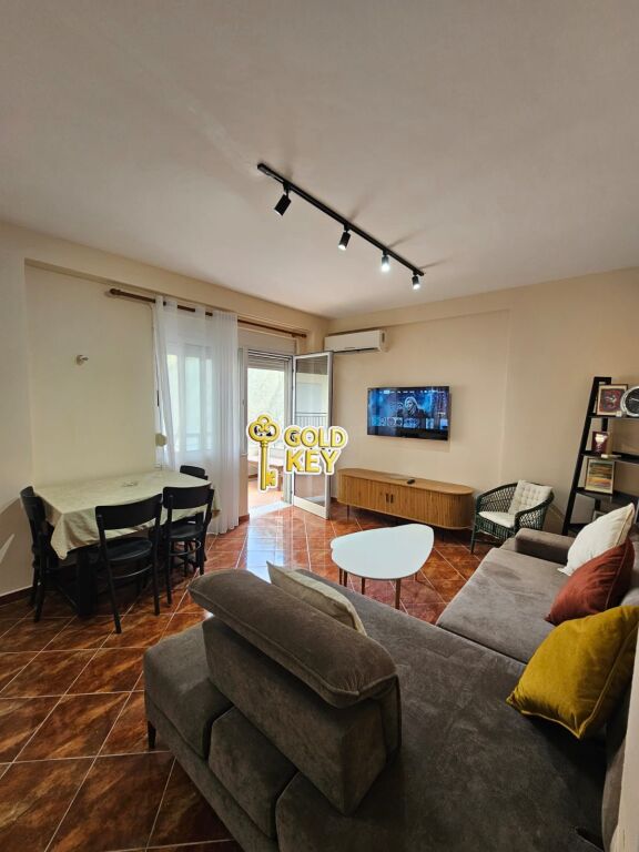 🏡 SHITET APARTAMENT 1+1 + BALLKON – SHKËMBI I KAVAJËS