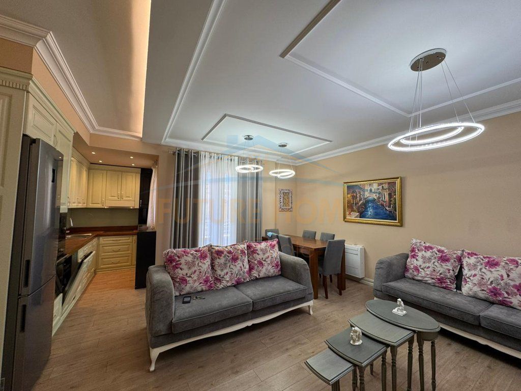 Rent Apartment 3+1+2+2 Parking Spaces, Dry Lake, Tirana