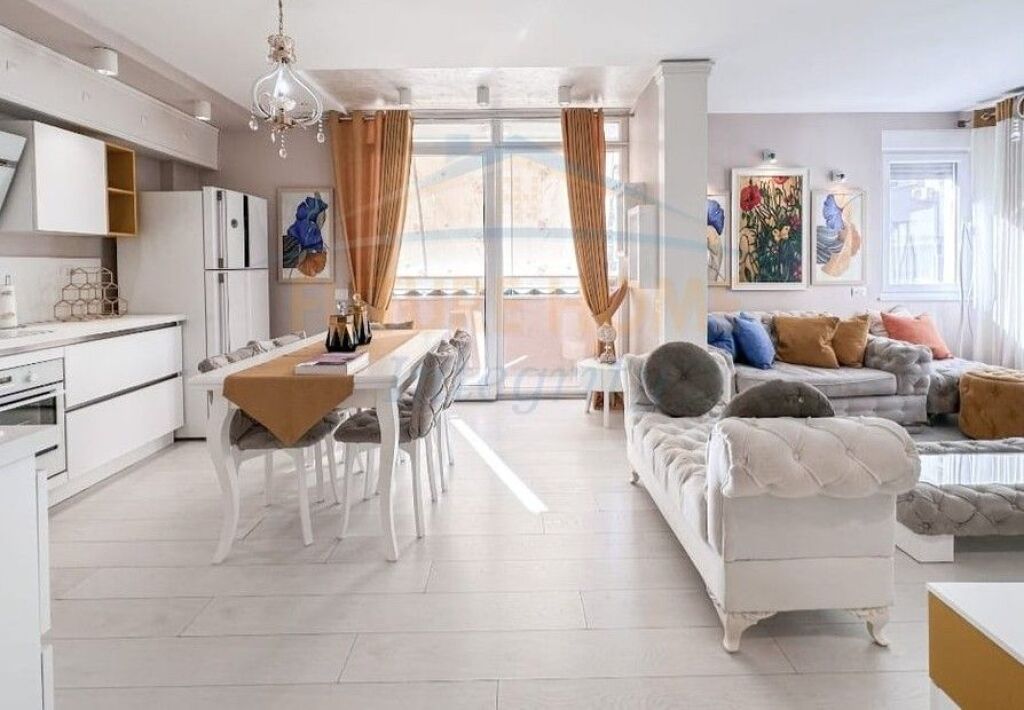 Affitto, Appartamento 2+1+2, Giardino Zoologico, Tirana.