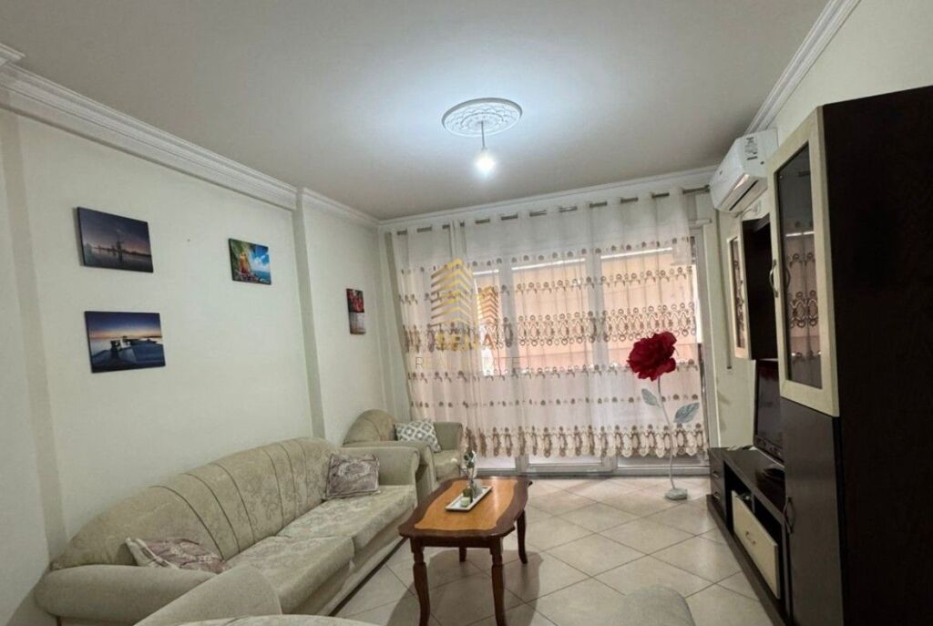 Affitto, Appartamento 1+1+blk, Astir, 45.000 ALL/mese