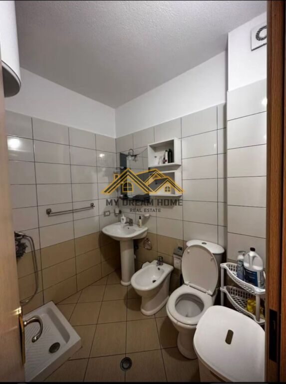 Appartamento 1+1 in affitto presso Shkembi Kavajes, Durrës