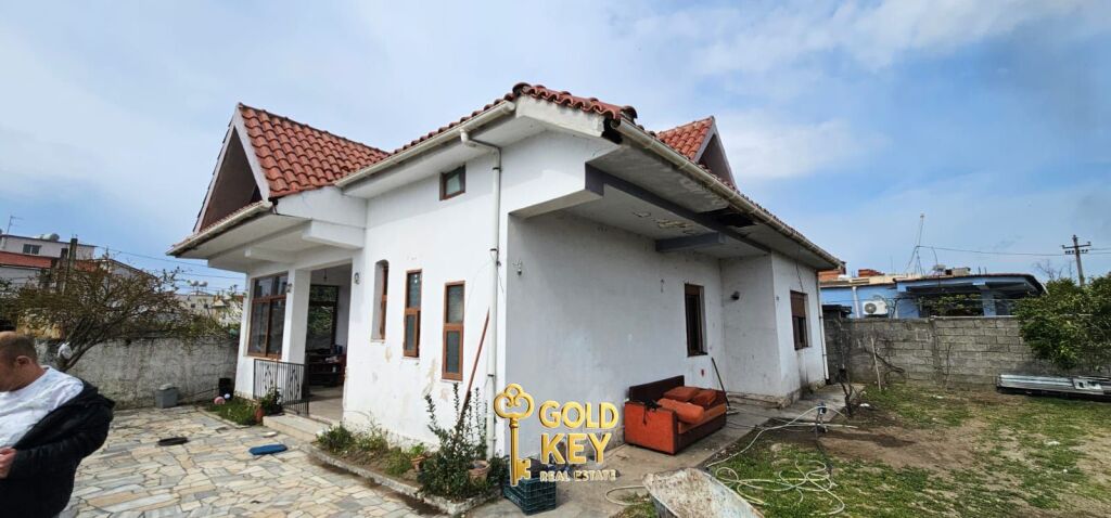 SHITET VILE PRIVATE 2 KATESHE 3+1 PLAZH DURRES