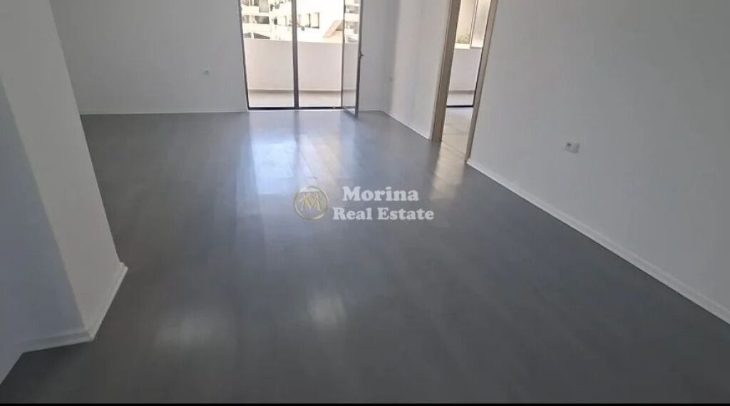 Affitto | Locale Commerciale | Via 5 Maggio | 600 €/mese