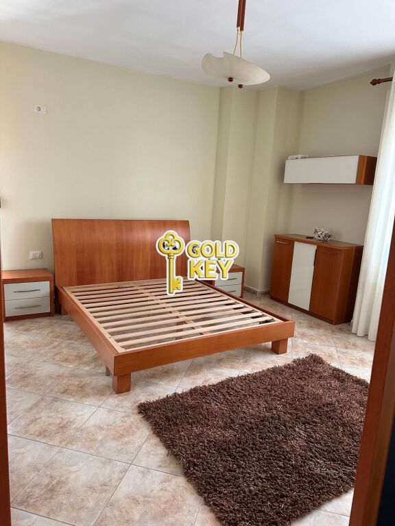 🏡 APARTAMENT ME QERA 1+1 – Qendër, Sotir Noka, Durrës