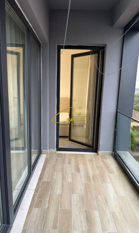 APARTAMENT ME QIRA 2+1 5 MAJI 700 EURO