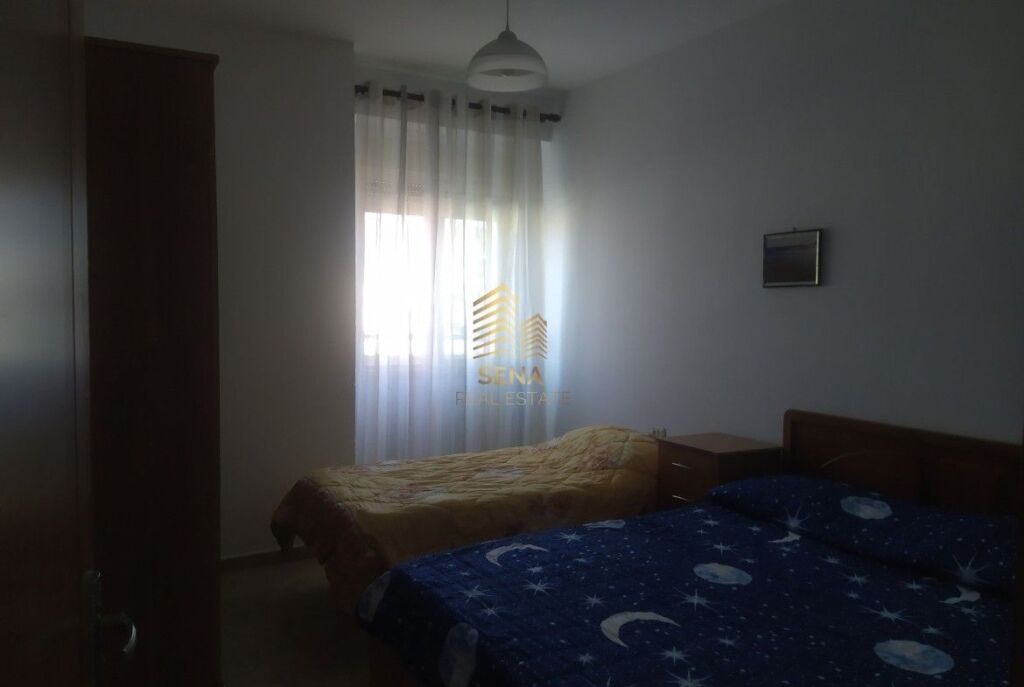 Qira,Apartament,1+1+bllk, Rruga Riza Cerova, 50,000 Leke/Muaj
