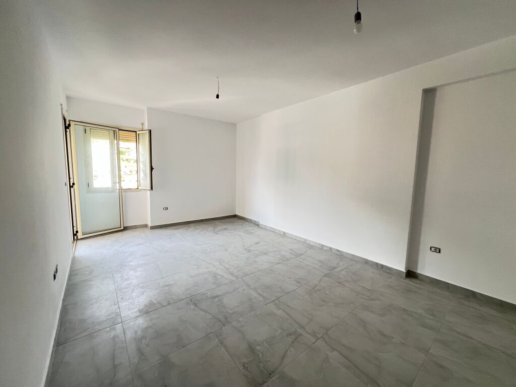 Studio apartments for sale in Lungomare