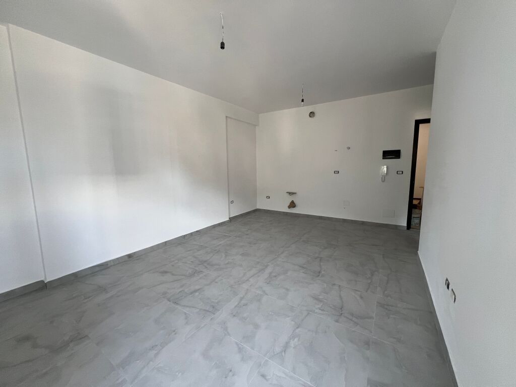 Studio apartments for sale in Lungomare