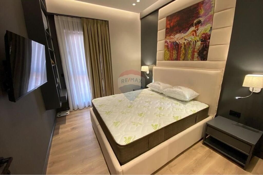 Apartament 1+1 per qira tek rruga e Kavajes!