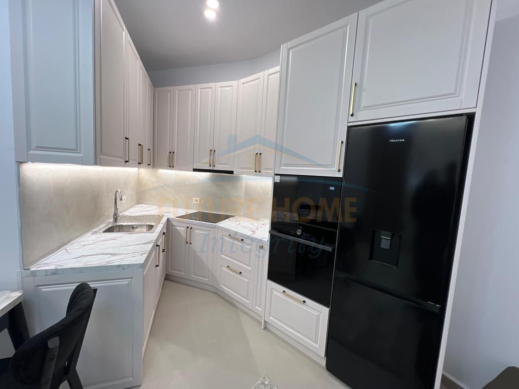 Qera, Shtëpi Private, Mjull Bathore, Tiranë.