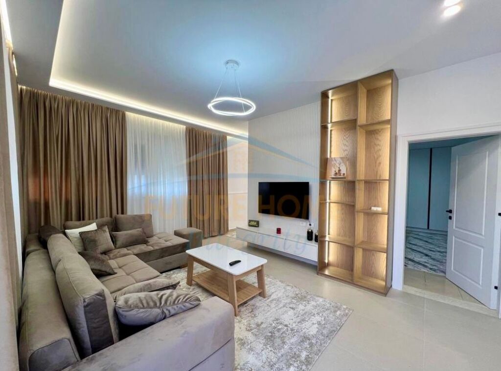 Qera, Shtëpi Private, Mjull Bathore, Tiranë.