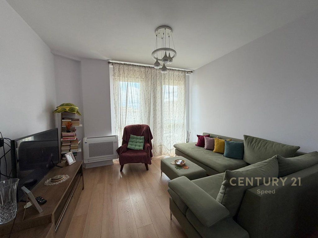 Shesim apartament 2+1+2 ne Rrugen "5 Maji"!