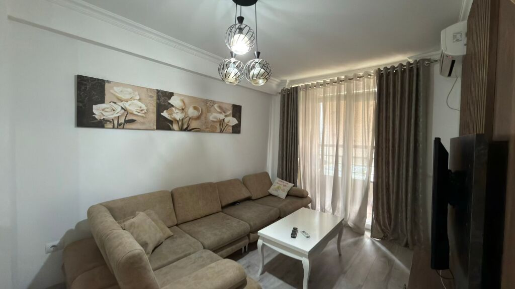 ASTIR APARTAMENT 2+1 PER QERA!