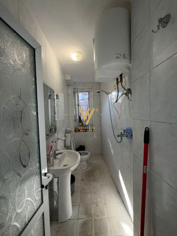 SHITET APARTAMENT 1+1 PRANE SPITALIT GJERMAN 13.000.000 LEKE